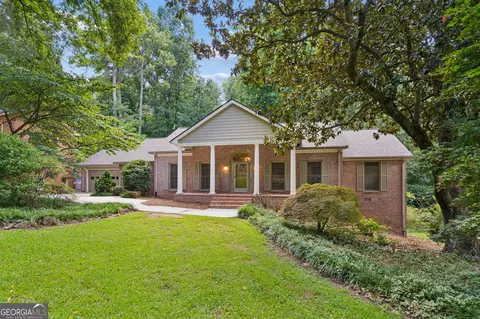 2724 Cravey Dr, Atlanta, GA 30345
