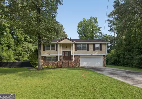 6342 Bell Haven Ln, Riverdale, GA 30296