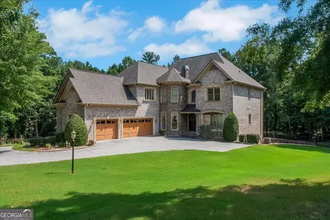 40 Waterside Pl, Oxford, GA 30054