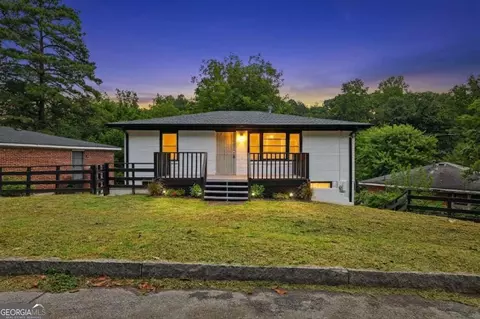 111 Victor Cir NW, Atlanta, GA 30314