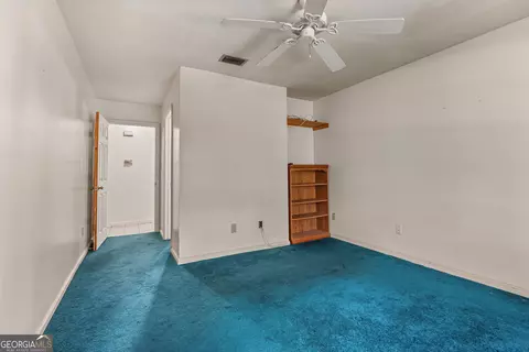 Bedroom - 139 Riverview Dr, Bainbridge, GA 39817 photo 2 of 8