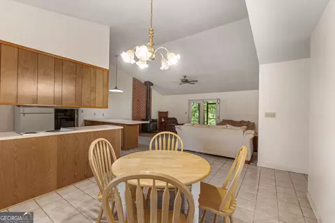 Dining - 139 Riverview Dr, Bainbridge, GA 39817 photo 3 of 3