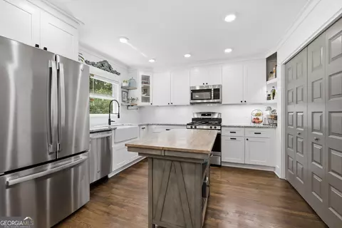 2344 Old Spring Rd SE, Smyrna, GA 30080