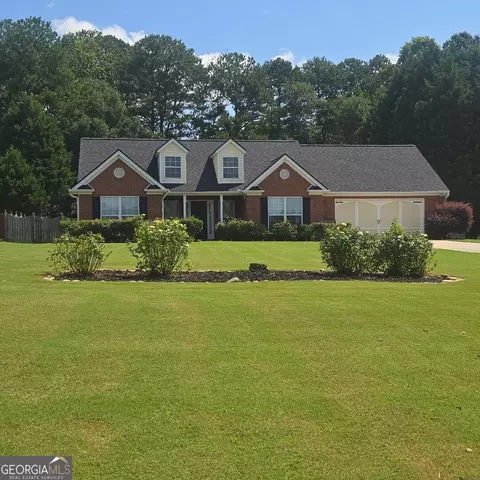 1227 Alex Dr, Winder, GA 30680