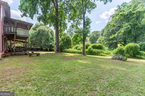Exterior - 111 Willow St, Commerce, GA 30529 photo 10 of 14