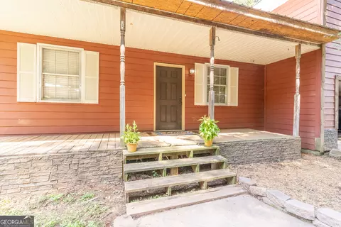 Exterior - 111 Willow St, Commerce, GA 30529 photo 3 of 14