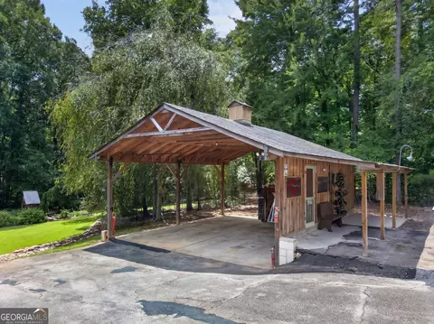 Exterior - 7048 Shell Rd, Winston, GA 30187 photo 16 of 25