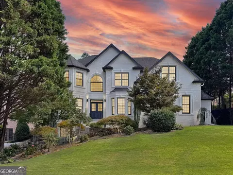 575 Saint Regis Ln, Johns Creek, GA 30022