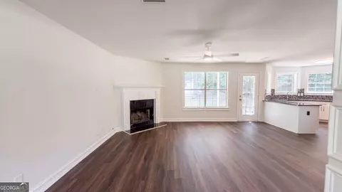 Living - 115 Emerald Ln, Hampton, GA 30228 photo 1 of 5