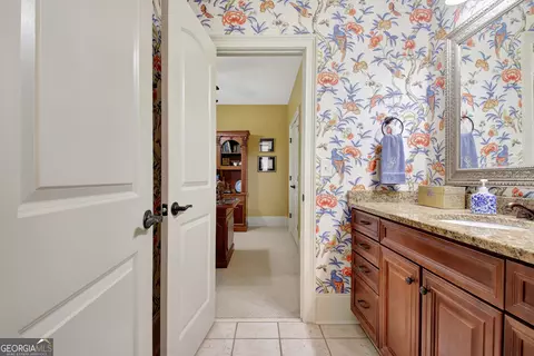 Bath - 100 Wickham Dr, Tyrone, GA 30290 photo 9 of 15
