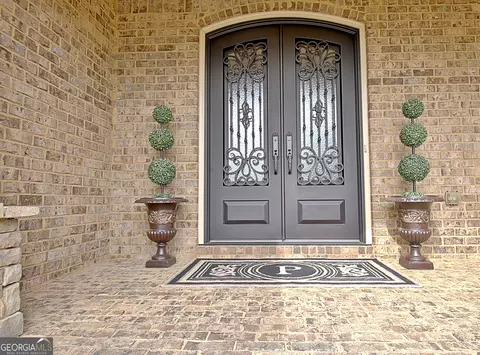 Entry Way - 100 Wickham Dr, Tyrone, GA 30290 photo 1 of 21