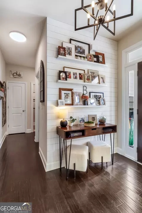 Entry Way - 109 Faversham Dr, Mcdonough, GA 30252 photo 3 of 12