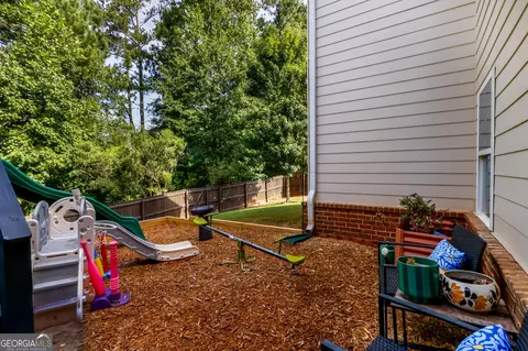 Exterior - 109 Faversham Dr, Mcdonough, GA 30252 photo 12 of 17
