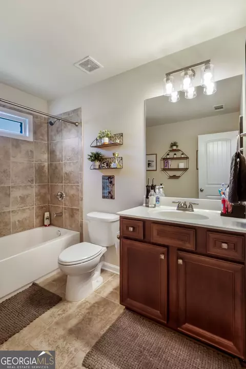 Bath - 109 Faversham Dr, Mcdonough, GA 30252 photo 6 of 8