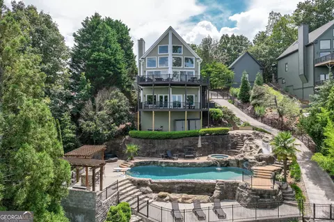 385 Pirkle Leake Rd, Dawsonville, GA 30534