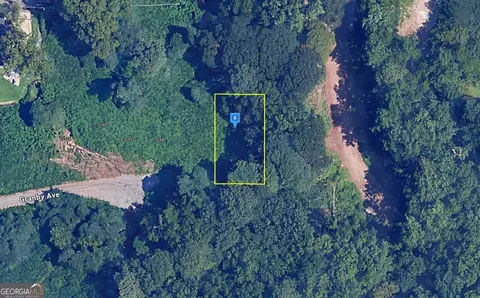 3190 Granby Ave, Scottdale, GA 30079