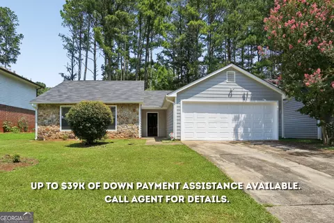 819 Arbor Hill Dr, Stone Mountain, GA 30088