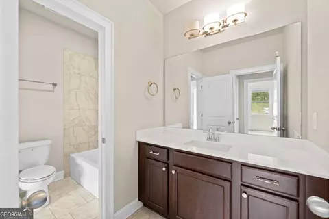 Bath - 2028 Glenview Park Cir, Duluth, GA 30097 photo 7 of 8