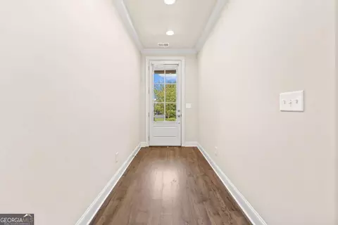Entry Way - 2028 Glenview Park Cir, Duluth, GA 30097 photo 1 of 9