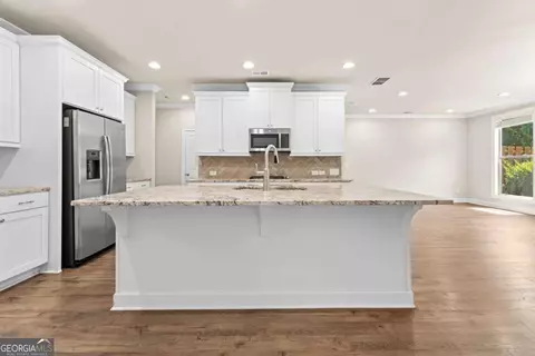 Kitchen - 2028 Glenview Park Cir, Duluth, GA 30097 photo 1 of 5