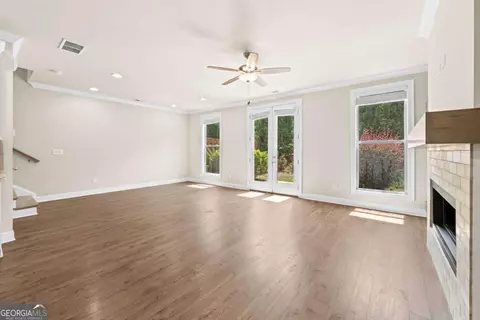 Living - 2028 Glenview Park Cir, Duluth, GA 30097 photo 1 of 10