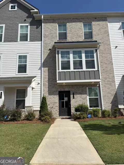 170 Wallace St, Fayetteville, GA 30214