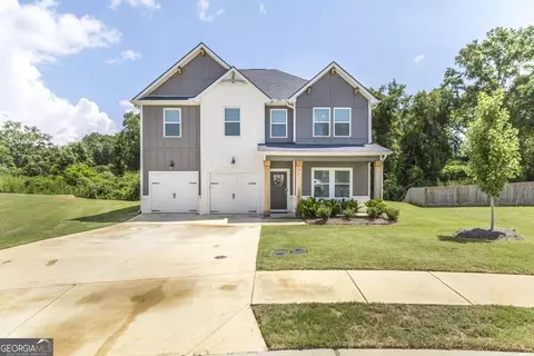 Exterior - 111 Corn Field Cir, Perry, GA 31069 photo 2 of 12