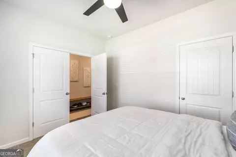 Bedroom - 111 Corn Field Cir, Perry, GA 31069 photo 2 of 9
