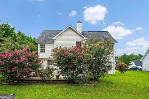 Exterior - 1664 Bennett Dr, Mcdonough, GA 30253 photo 9 of 11