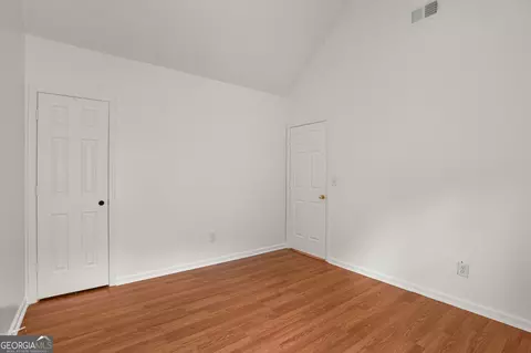 Bedroom - 1664 Bennett Dr, Mcdonough, GA 30253 photo 6 of 7