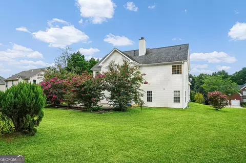 Exterior - 1664 Bennett Dr, Mcdonough, GA 30253 photo 10 of 11