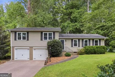 1661 Smithwood Dr, Marietta, GA 30062