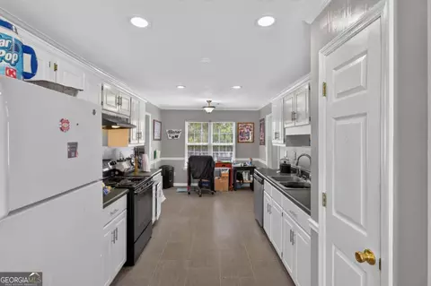 Entry Way - 2025 Clarkston Dr, Augusta, GA 30909 photo 1 of 6