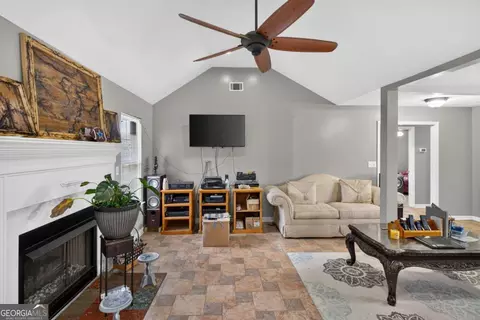 Entry Way - 2025 Clarkston Dr, Augusta, GA 30909 photo 4 of 6