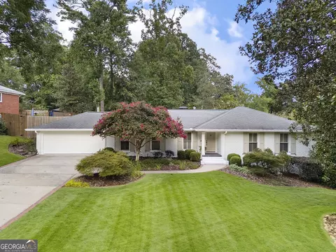 4795 Cherrywood Ln, Atlanta, GA 30342