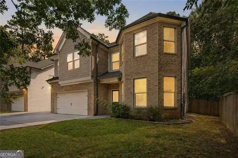 268 Oak Rd, Lawrenceville, GA 30044