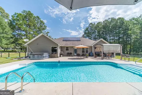 Exterior - 2301 Matt Michell Ln, Monroe, GA 30655 photo 11 of 19