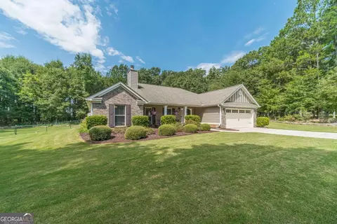 Exterior - 2301 Matt Michell Ln, Monroe, GA 30655 photo 4 of 19