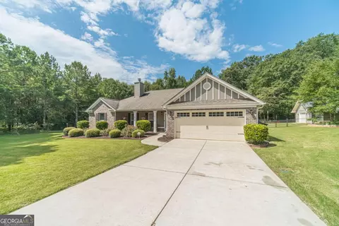Exterior - 2301 Matt Michell Ln, Monroe, GA 30655 photo 5 of 19