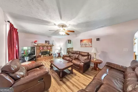 Other - 1675 Round Rd, Grayson, GA 30017 photo 2 of 13