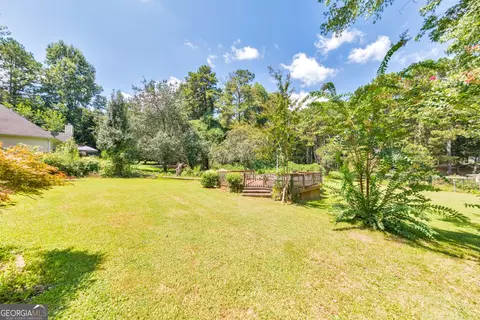 Exterior - 1675 Round Rd, Grayson, GA 30017 photo 6 of 10
