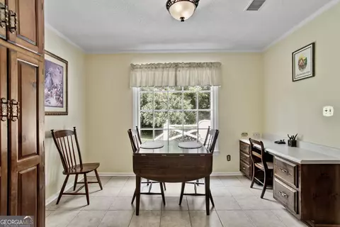 Dining - 5 Shadowbrook Dr SE, Rome, GA 30161 photo 2 of 4