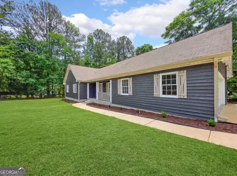 Exterior - 265 Deep Step Rd, Covington, GA 30014 photo 2 of 7