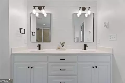 Bath - Undisclosed, Covington, GA 30014 photo 6 of 10