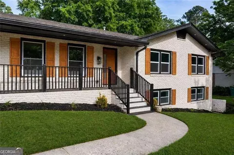 3767 Plumcrest Rd SE, Smyrna, GA 30082