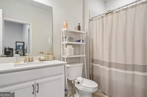 Bath - 55 Cattail Ln, Winder, GA 30680 photo 2 of 2
