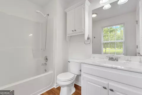 Bath - 112 Ashwood Trce, Hampton, GA 30228 photo 5 of 5