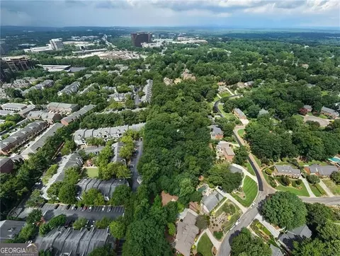 4715 Ridgeview Rd, Dunwoody, GA 30338
