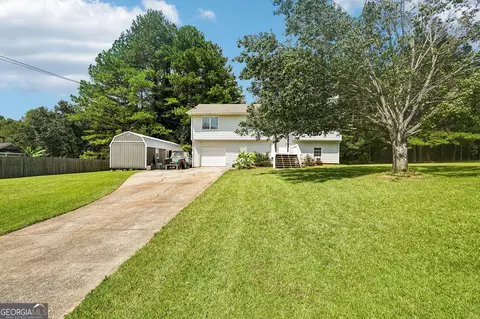 52 Aspen Lake Trce, Newnan, GA 30263