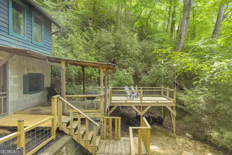 Exterior - 4305 Yonah Dam Rd, Toccoa, GA 30577 photo 3 of 8